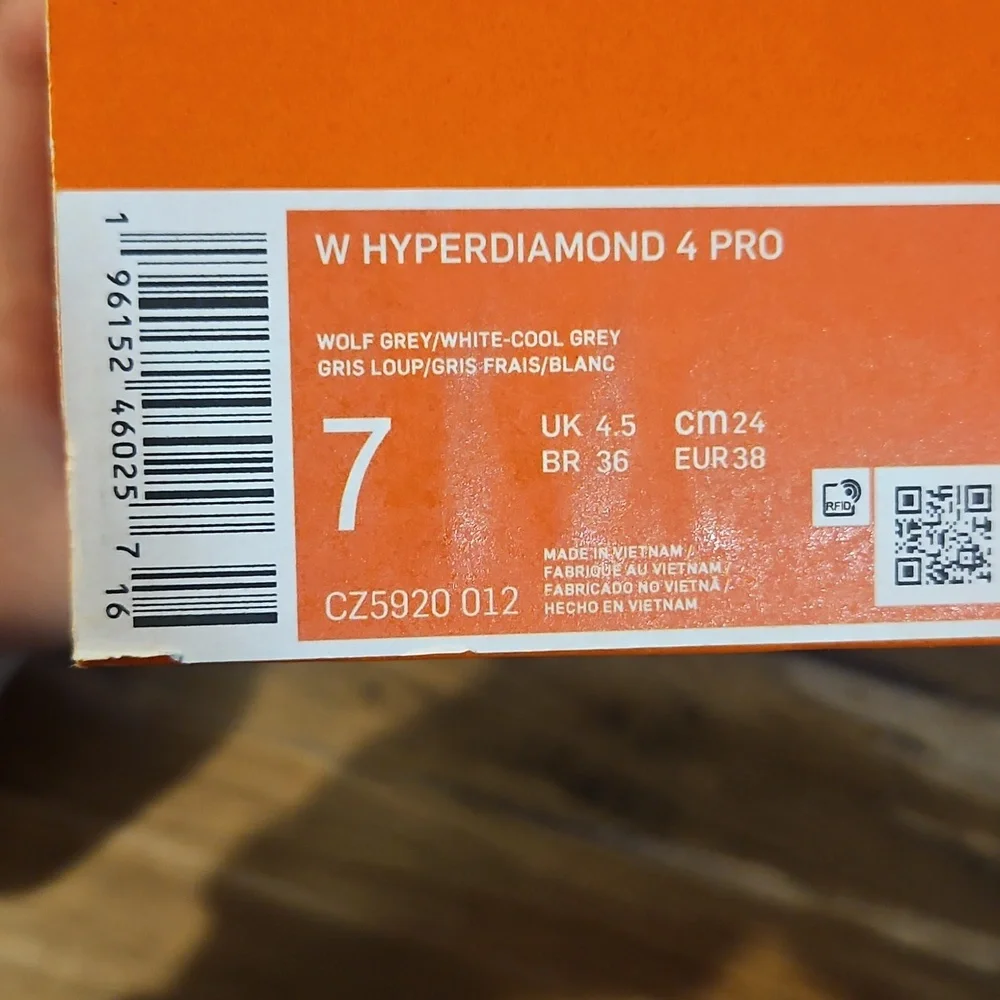 Nike Women's Hyperdiamond 4 Pro Metal Fastpitch Softball Cleats:GRAY: NIB: SZ 7